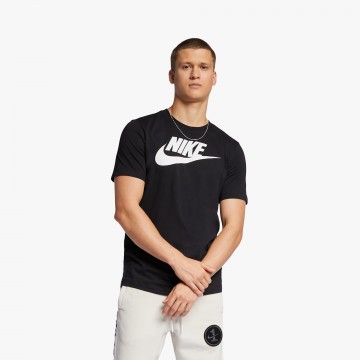 Nike Sportswear